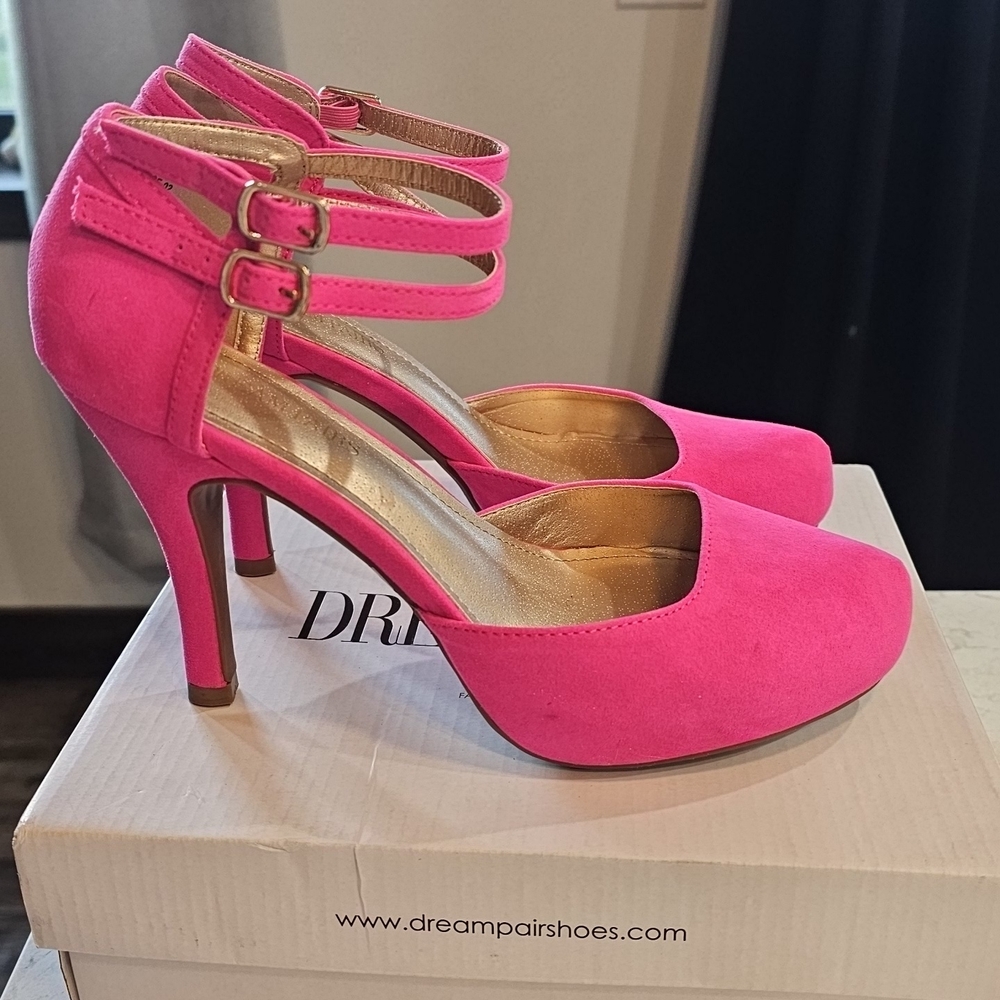 Dream Pairs Women's Pink Heels